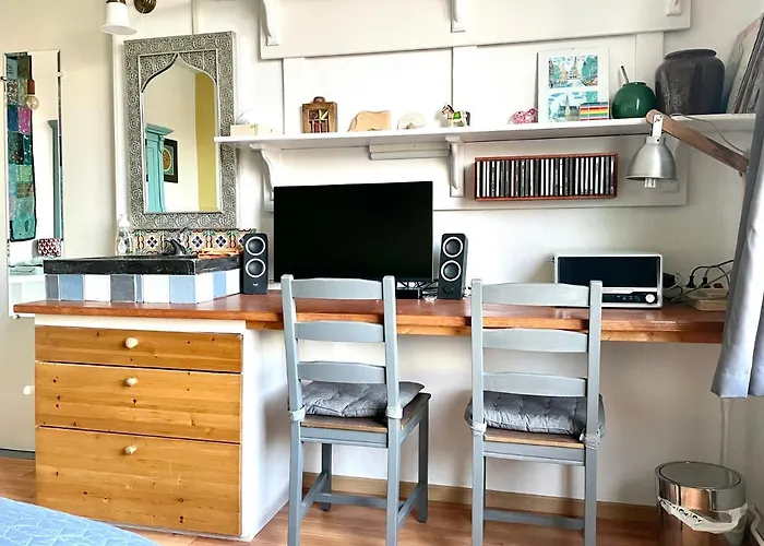 City Room アルクマール